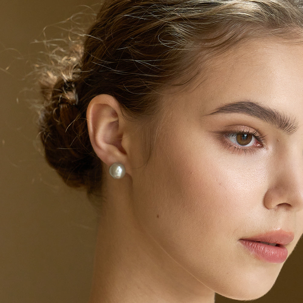 Grey Round Pearl Stud Earrings