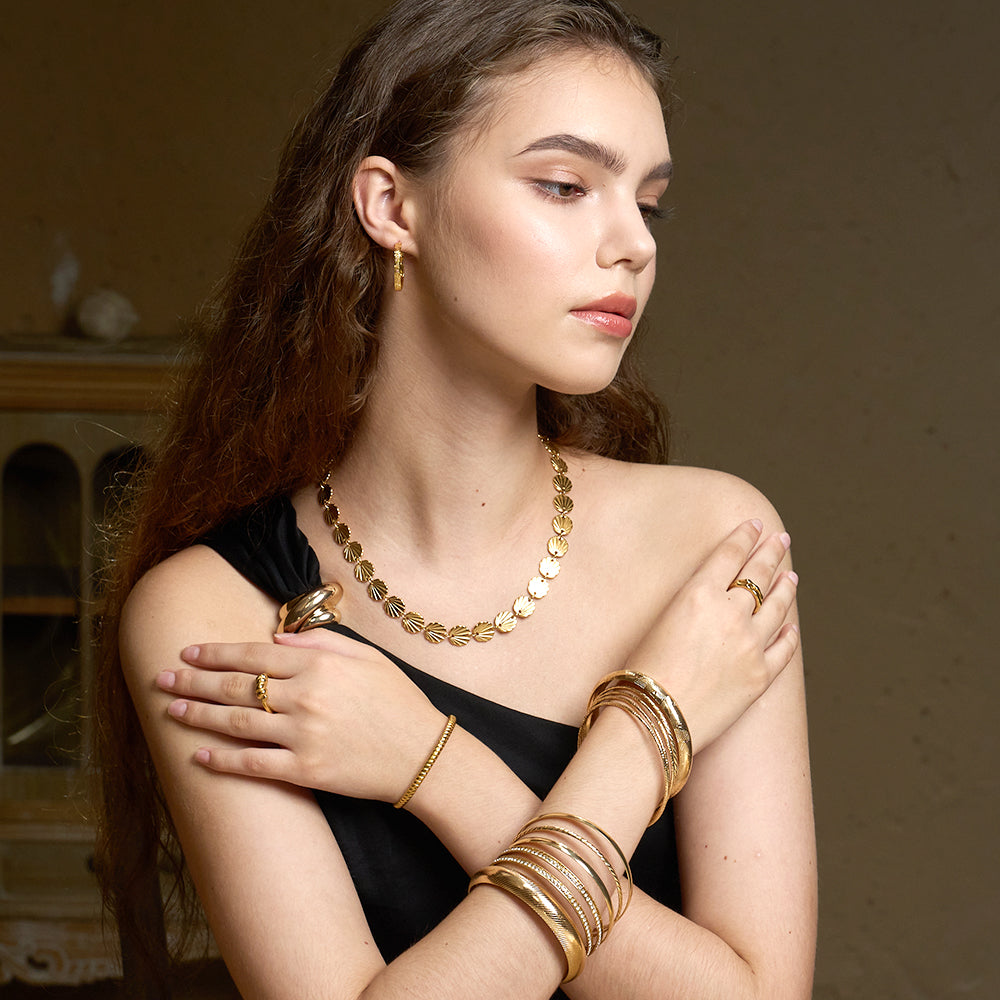 Bold Gilded Chunky Textured Chain Necklace